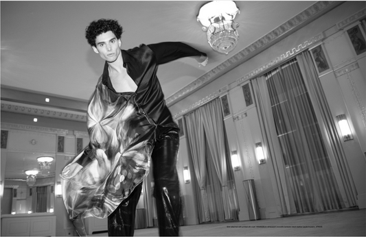 "Aqua"-Silk Scarf - Elegant Floral Pattern, Color Gradient, UV Protection and Hand Finished, Made in Como